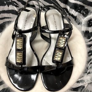 🦓 Charming zebra inspired wedge sandals 🦓